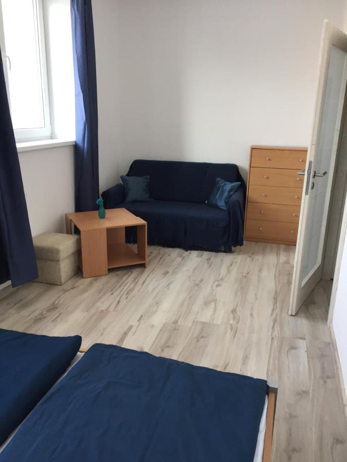 Апартаменты Apartman C.1 Haliganda*** Липтовски-Градок Экстерьер фото
