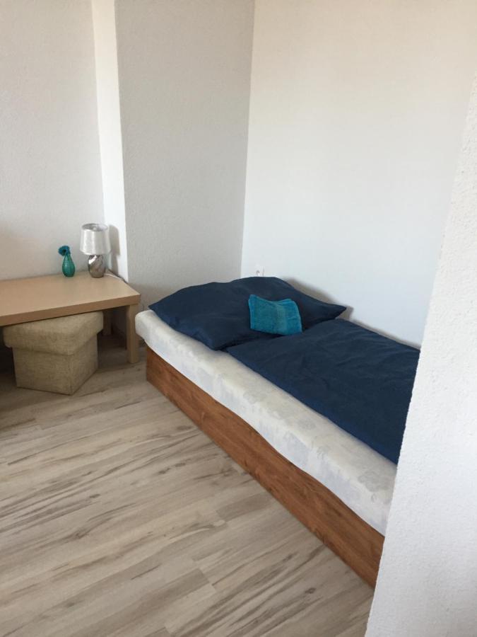Апартаменты Apartman C.1 Haliganda*** Липтовски-Градок Экстерьер фото
