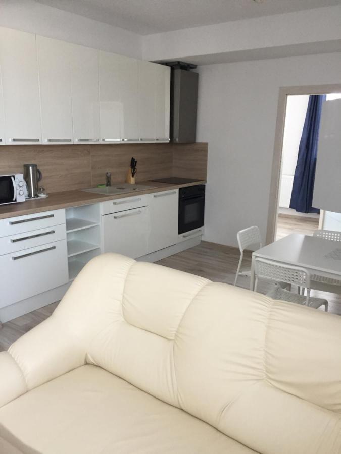 Апартаменты Apartman C.1 Haliganda*** Липтовски-Градок Экстерьер фото