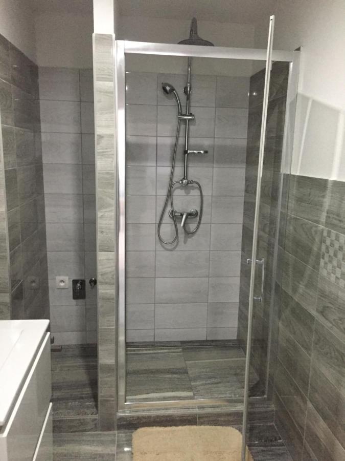 Апартаменты Apartman C.1 Haliganda*** Липтовски-Градок Экстерьер фото